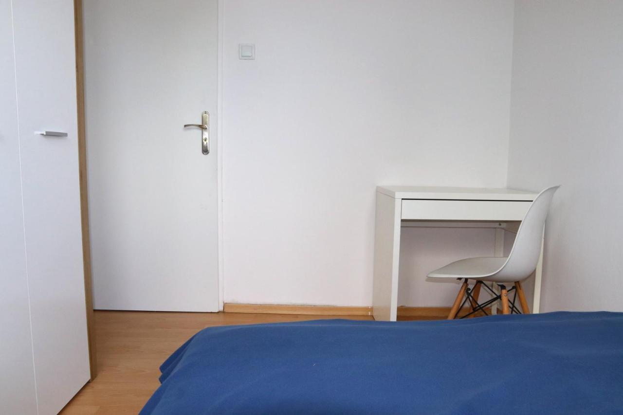 Noclegi - Ul Czarnieckiego Wrocław Exteriör bild
