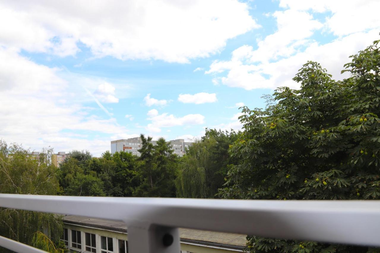 Noclegi - Ul Czarnieckiego Wrocław Exteriör bild